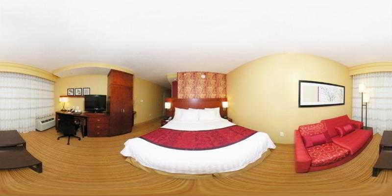 Courtyard Greensboro Airport Ngoại thất bức ảnh